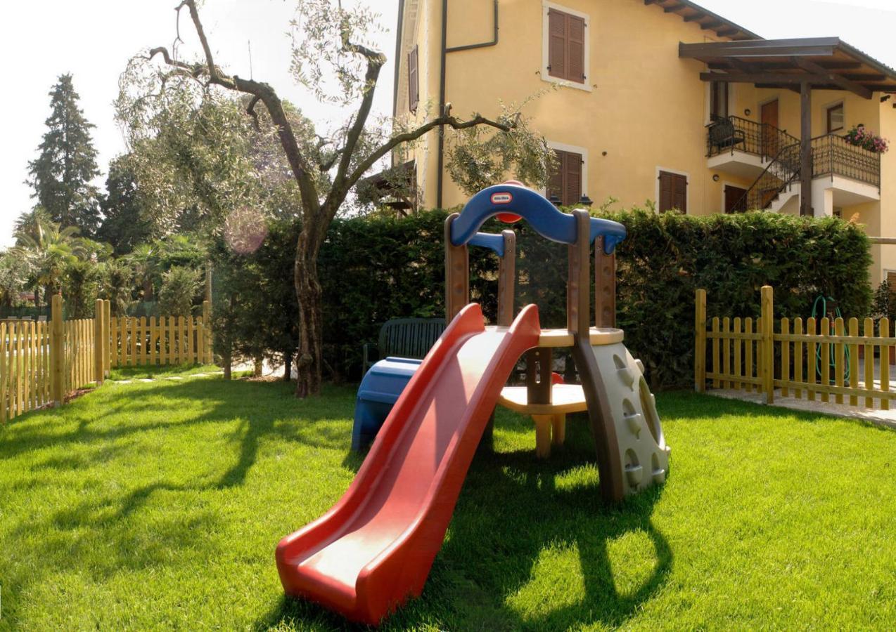 Residence Villa Degli Aranci リーヴァ・デル・ガルダ エクステリア 写真