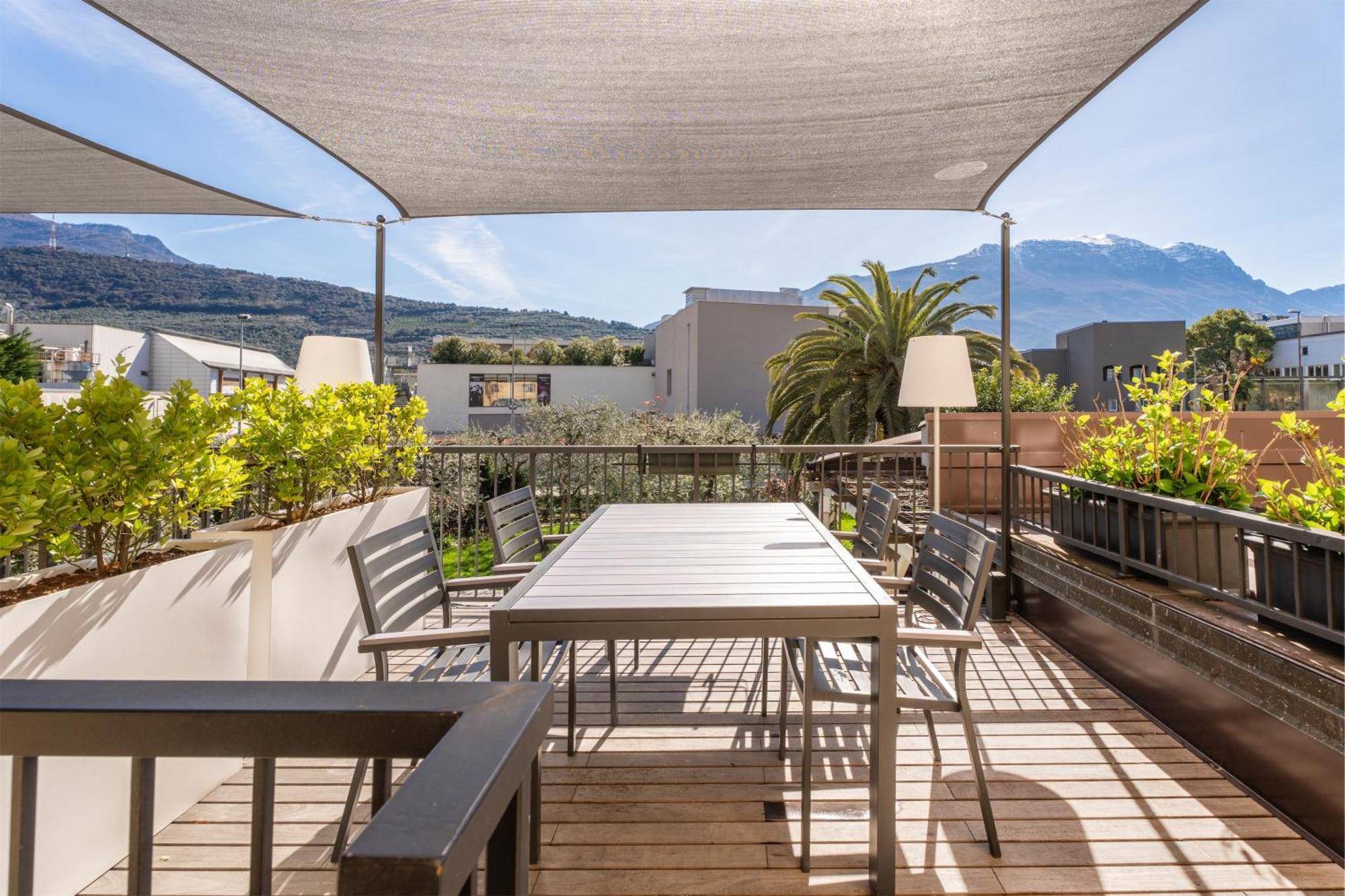 Residence Villa Degli Aranci リーヴァ・デル・ガルダ エクステリア 写真