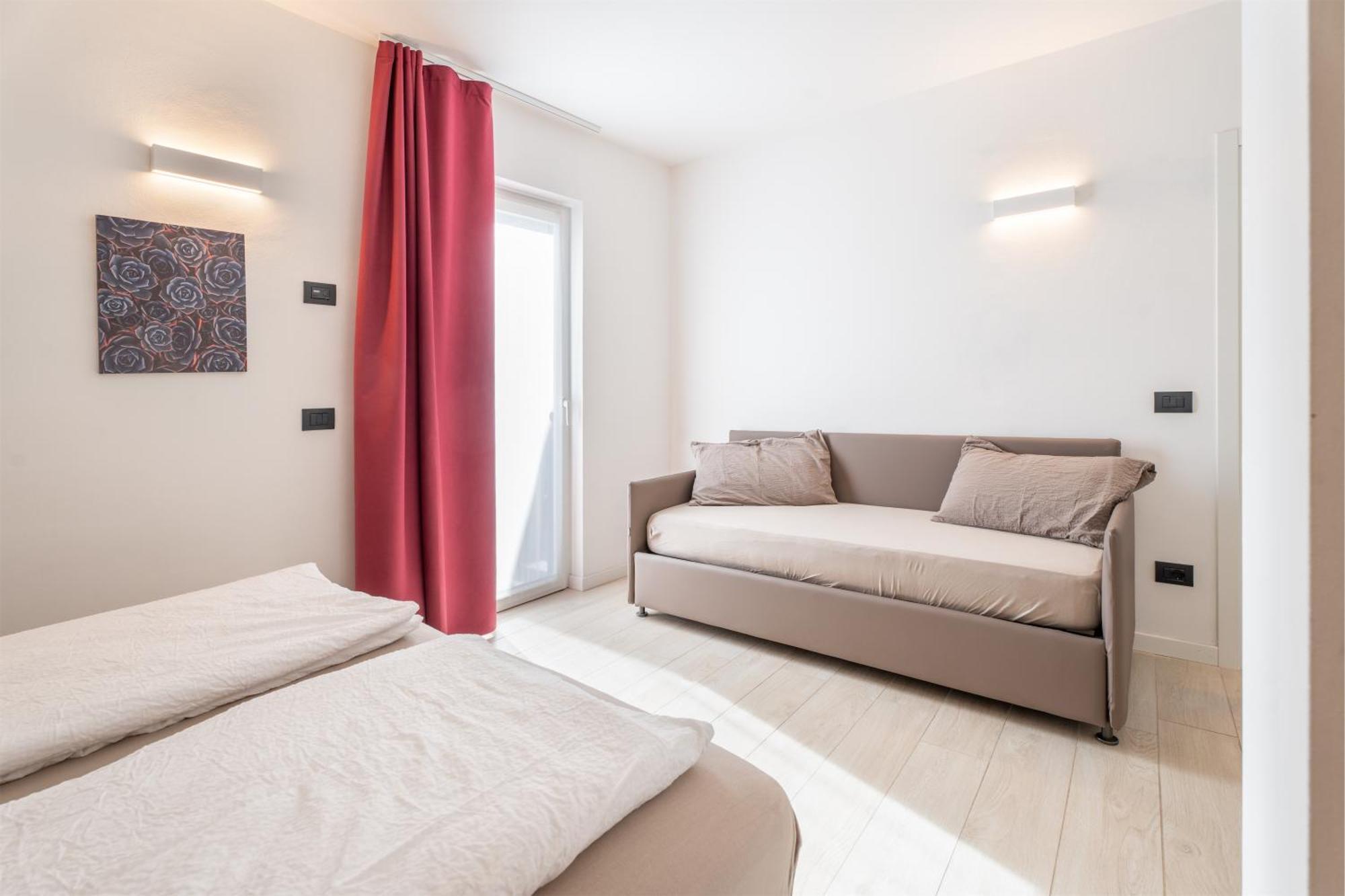 Residence Villa Degli Aranci リーヴァ・デル・ガルダ エクステリア 写真